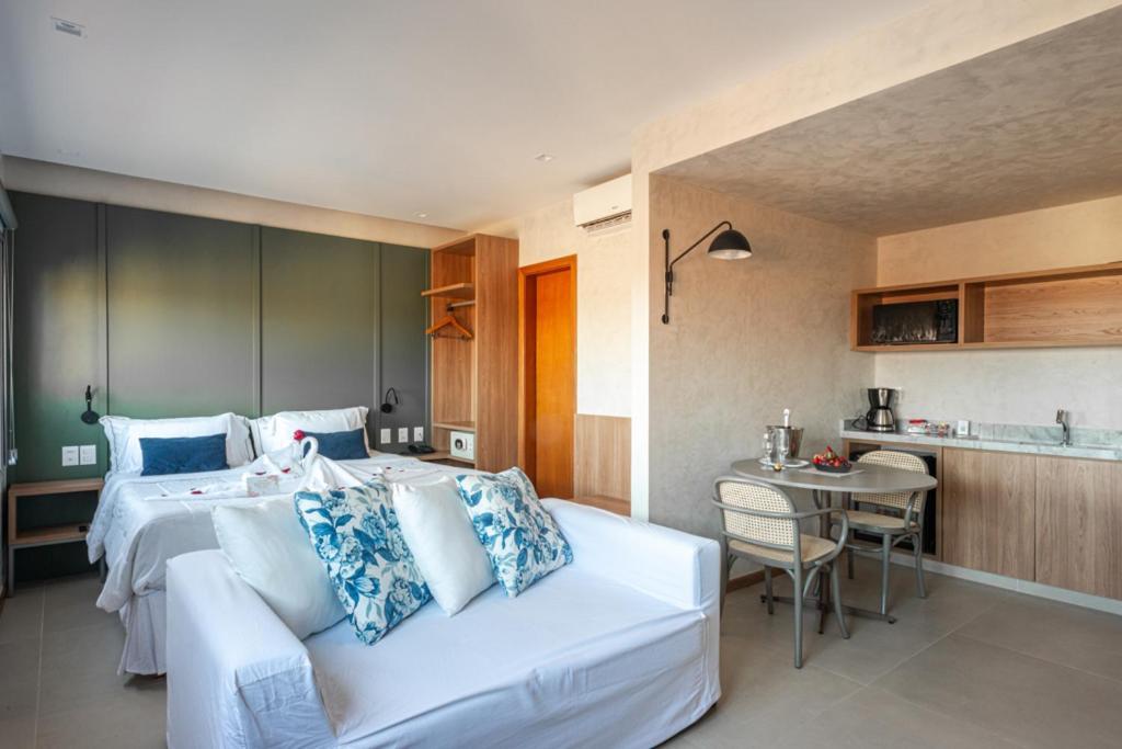 Malibu Plaza Hotel Лауро-де-Фрейтас Екстер'єр фото