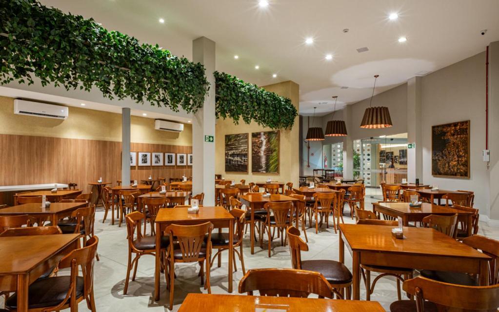 Malibu Plaza Hotel Лауро-де-Фрейтас Екстер'єр фото
