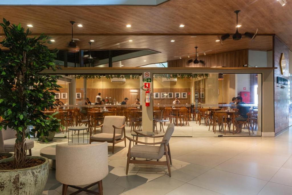 Malibu Plaza Hotel Лауро-де-Фрейтас Екстер'єр фото